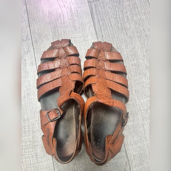 Mephisto Sam Fisherman Sandals Men's Tan
Leather $319 Size 13 - Picture 6 of 8